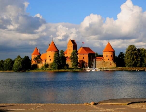 Trakai tour - castle view