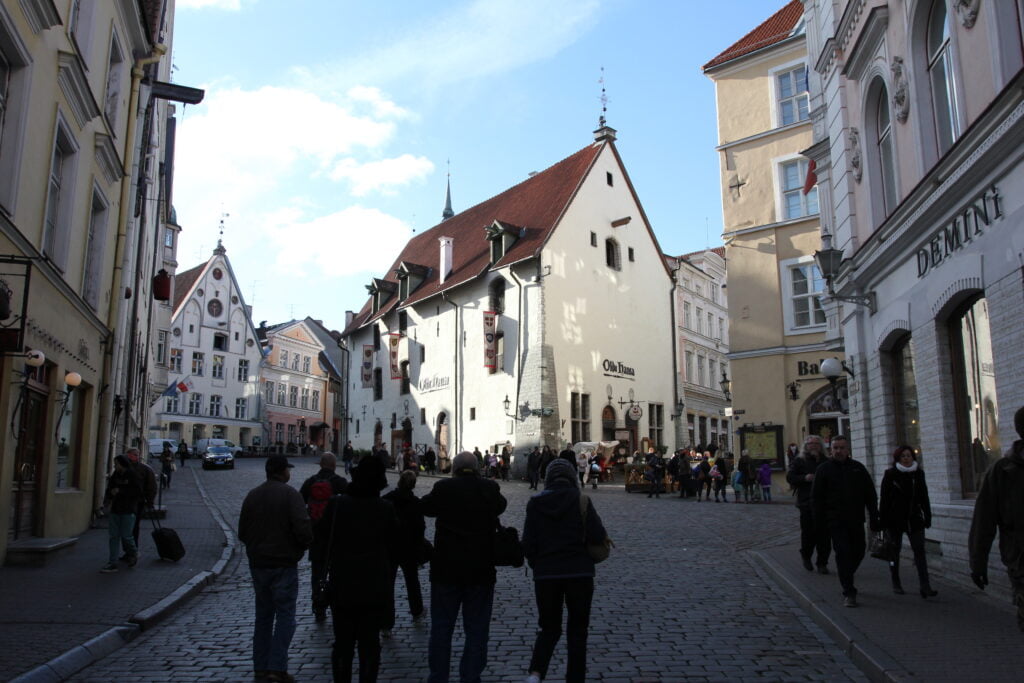 Tallinn city tour: Old Hansa restaurant