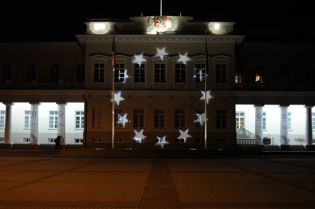 Presidential palace in Vilnius during night tour